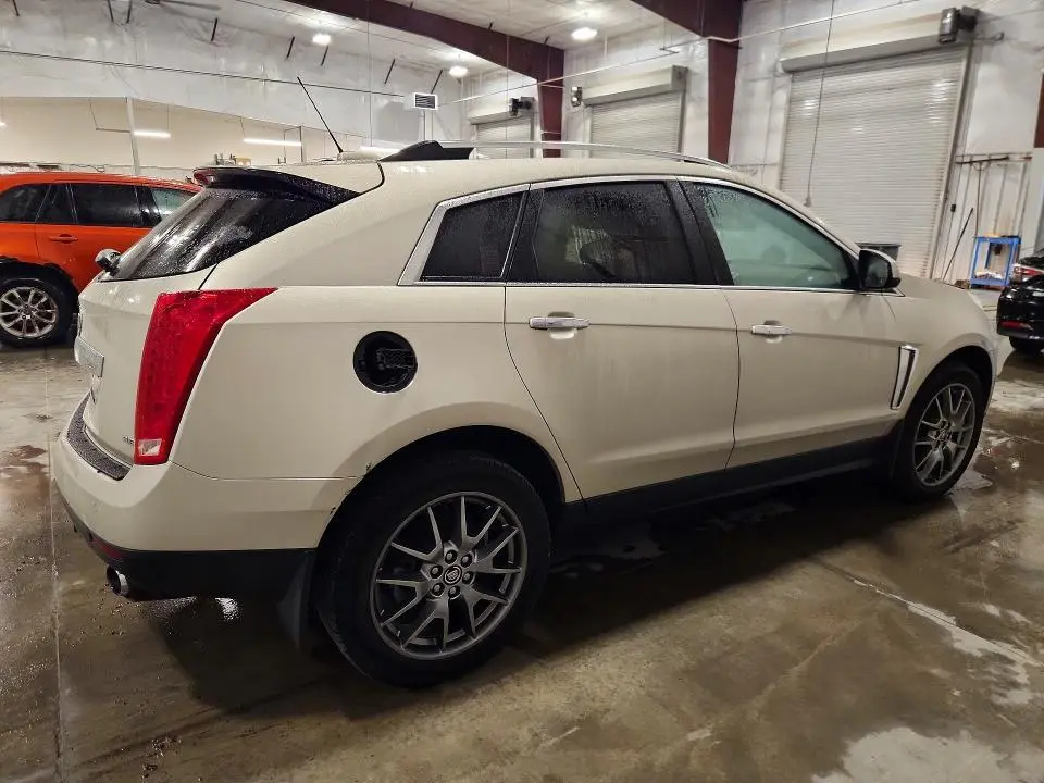 2016 CADILLAC SRX PERFORMANCE COLLECTION  