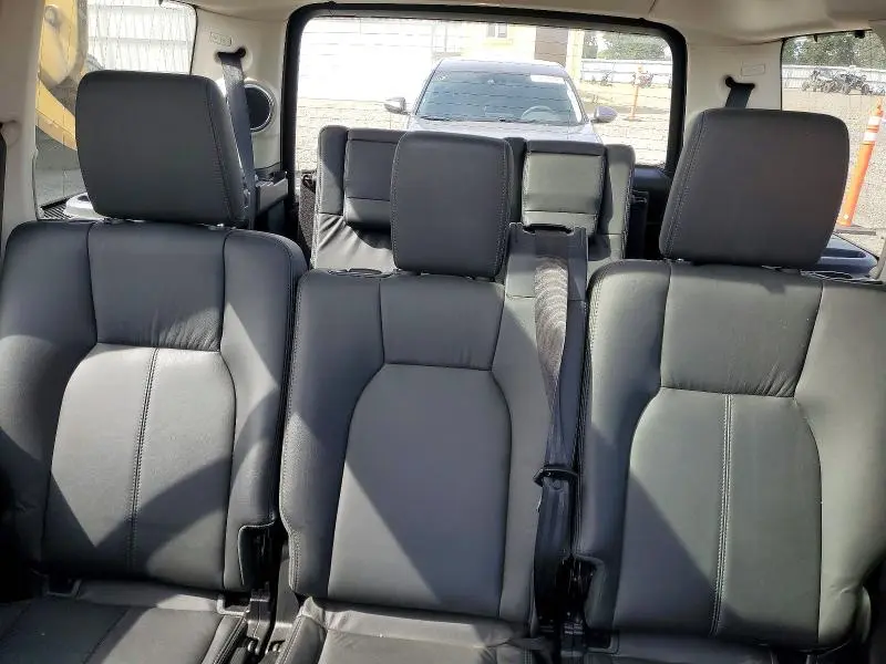 2013 LAND ROVER LR4 HSE LUXURY  