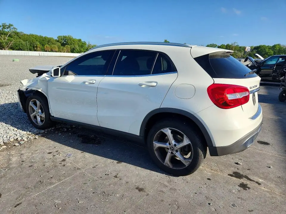 2018 MERCEDES-BENZ GLA 250  