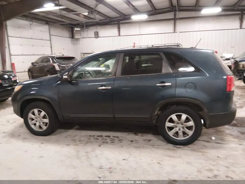 2012 KIA SORENTO LX