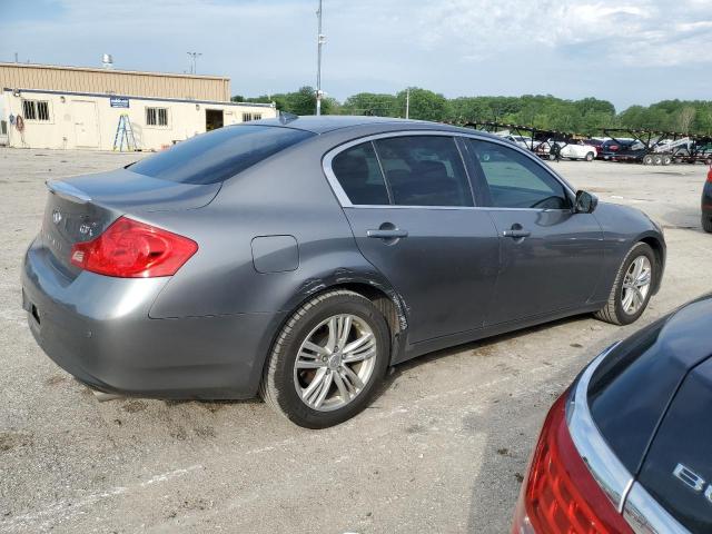 2013 INFINITI G37 