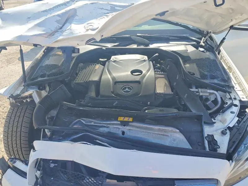 2016 MERCEDES-BENZ C 300  