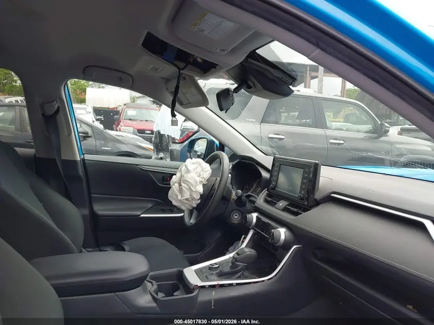 2019 TOYOTA RAV4 HYBRID LE