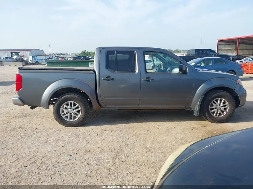 2016 NISSAN FRONTIER SV