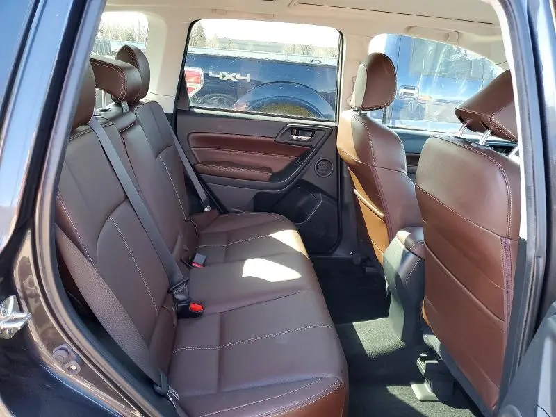 2017 SUBARU FOREST 2.5   