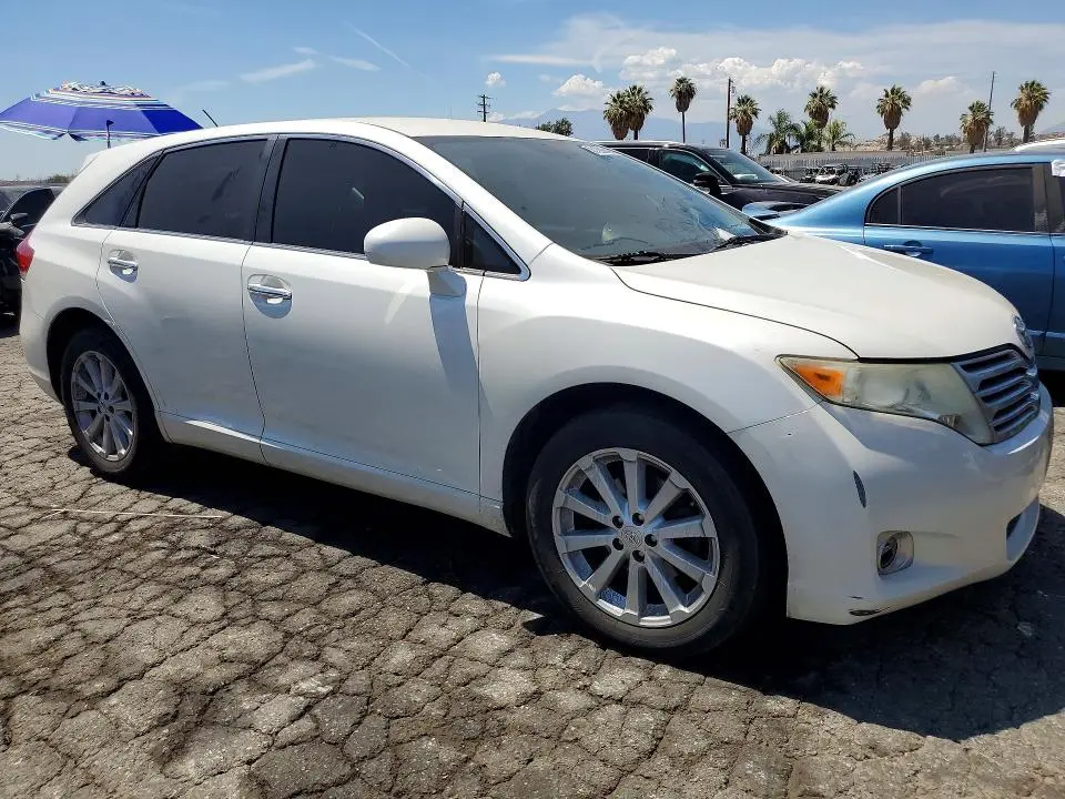 2012 TOYOTA VENZA XLE  