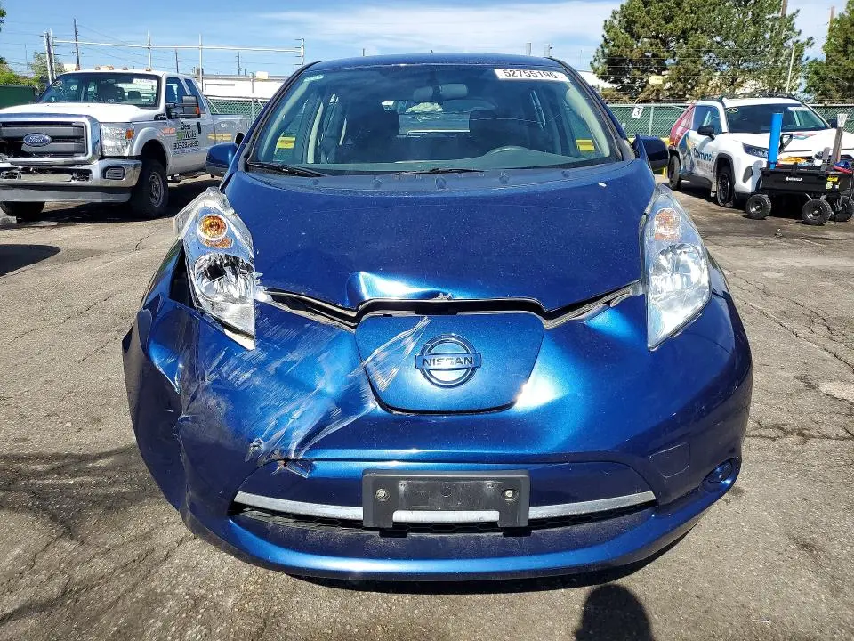 2017 NISSAN LEAF S  