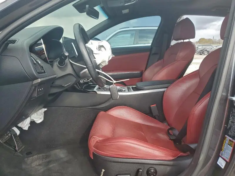 2022 KIA STINGER GT1  