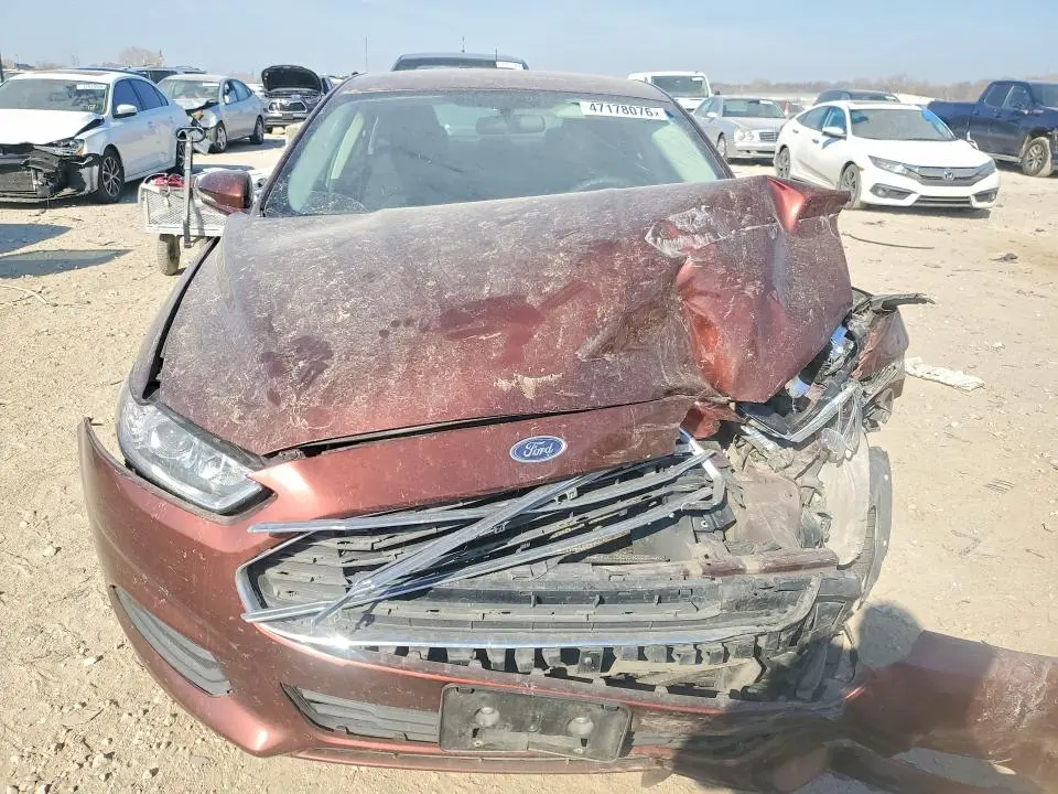 2016 FORD FUSION SE  