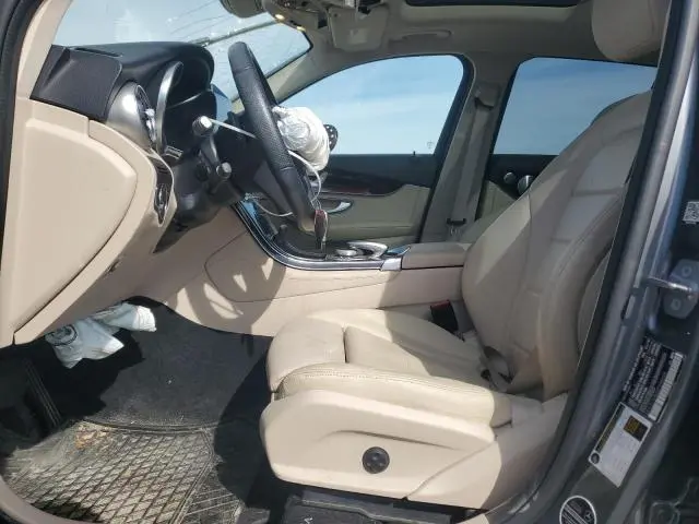 2019 MERCEDES-BENZ GLC 300  