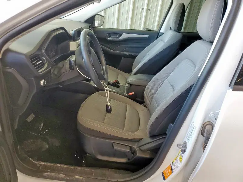 2022 FORD ESCAPE S  