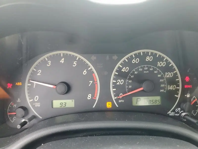 2011 TOYOTA COROLLA BASE  