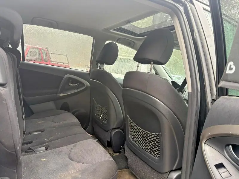 2011 TOYOTA RAV4 SPORT  