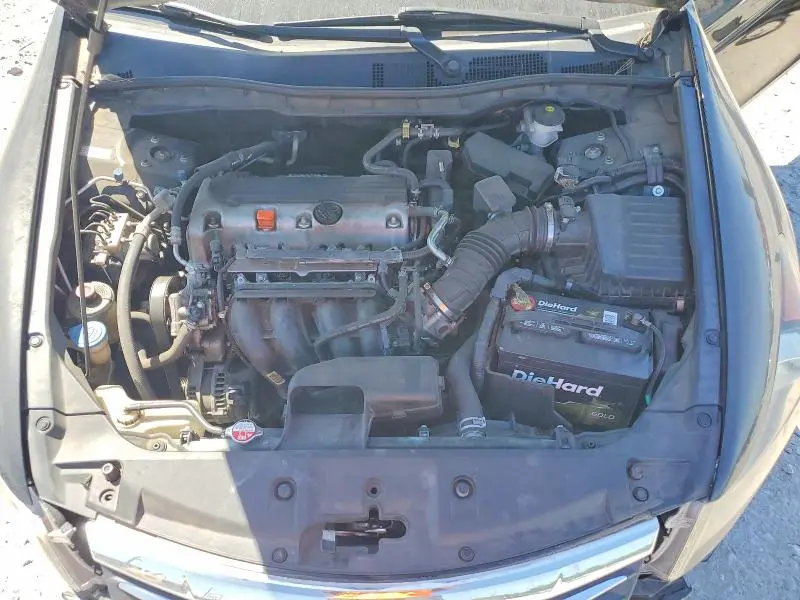 2011 HONDA ACCORD LX  