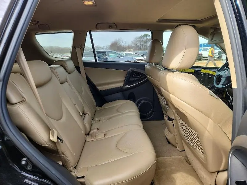 2010 TOYOTA RAV4 LIMITED  