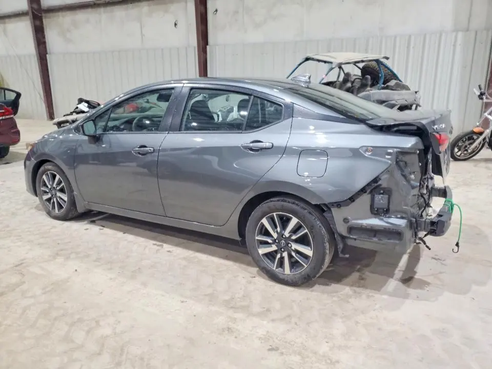 2025 NISSAN VERSA SV  
