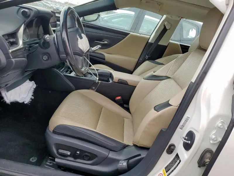 2019 LEXUS ES 350