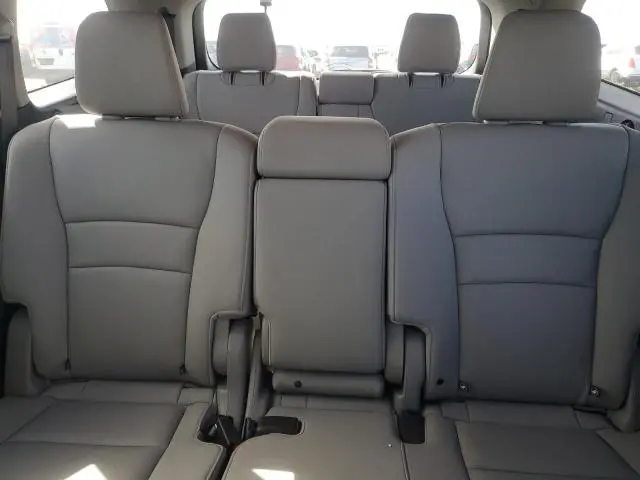 2021 HONDA PILOT SE  