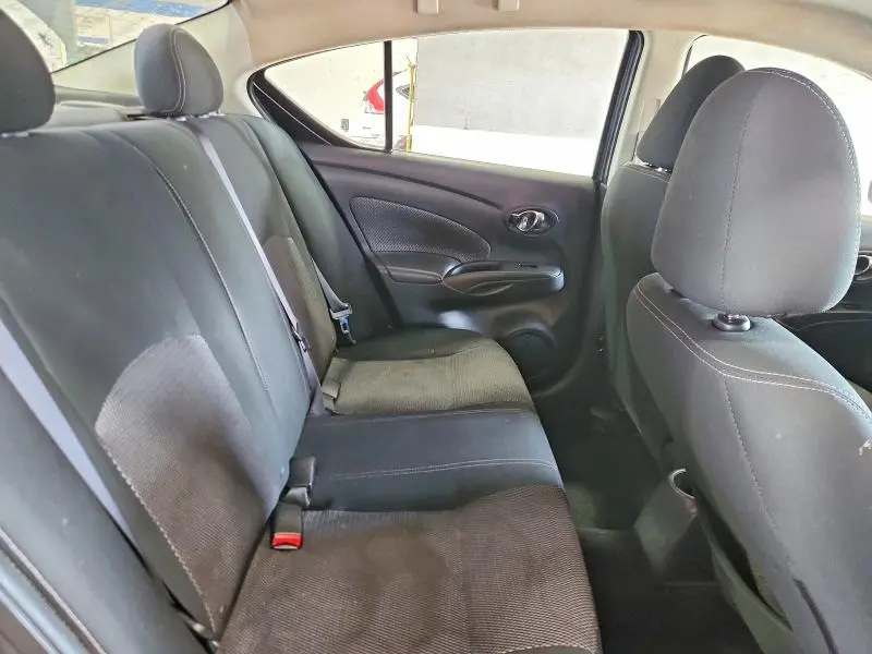 2018 NISSAN VERSA SV  