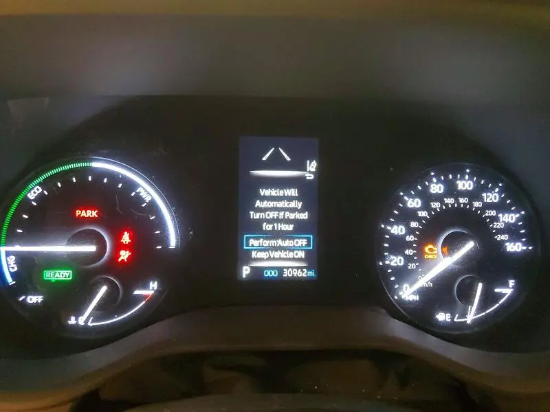 2023 TOYOTA SIENNA   