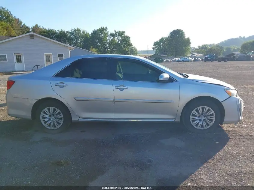 2013 TOYOTA CAMRY LE