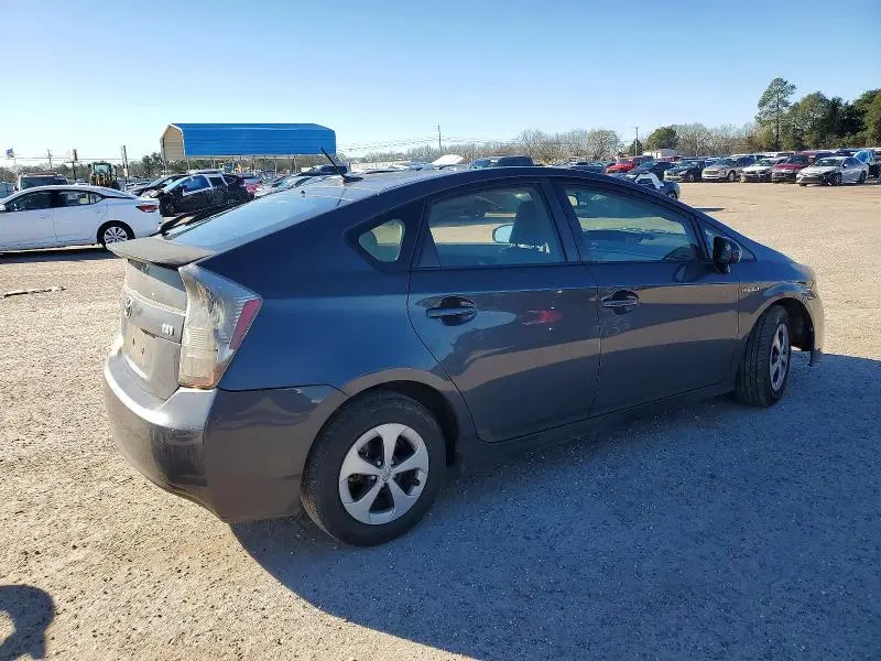 2011 TOYOTA PRIUS   