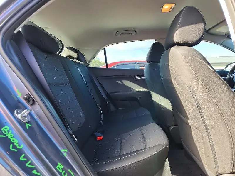 2019 KIA RIO S  