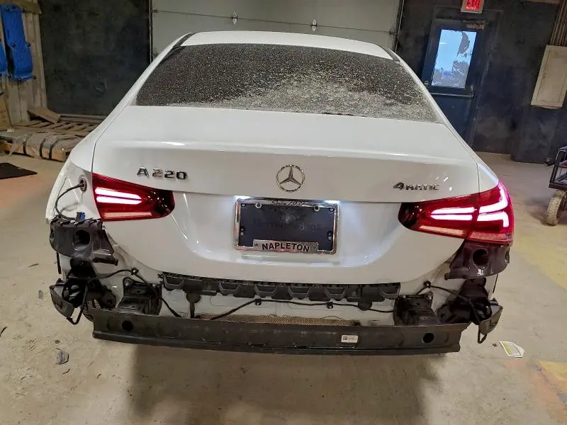 2019 MERCEDES-BENZ A 220 4MATIC  