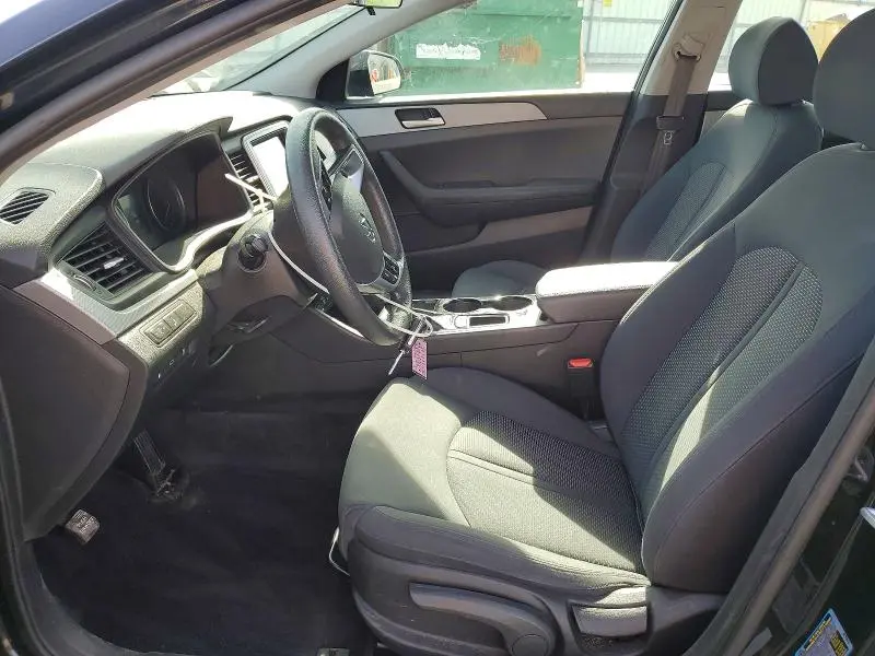 2019 HYUNDAI SONATA SE  