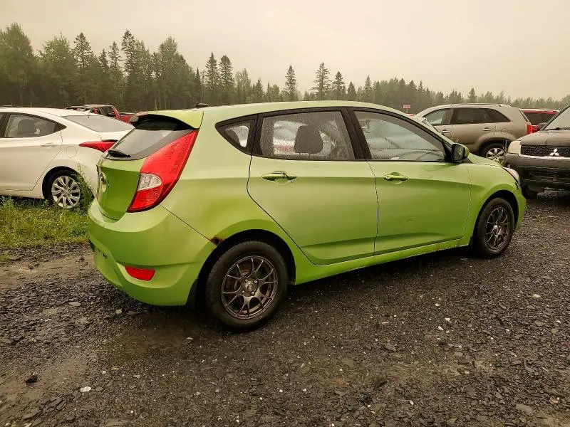 2012 HYUNDAI ACCENT GS  