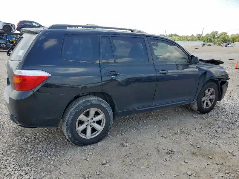2010 TOYOTA HIGHLANDER SE  