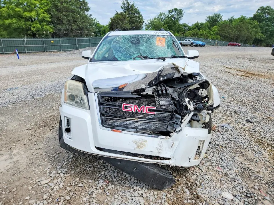 2010 GMC TERRAIN SLE  