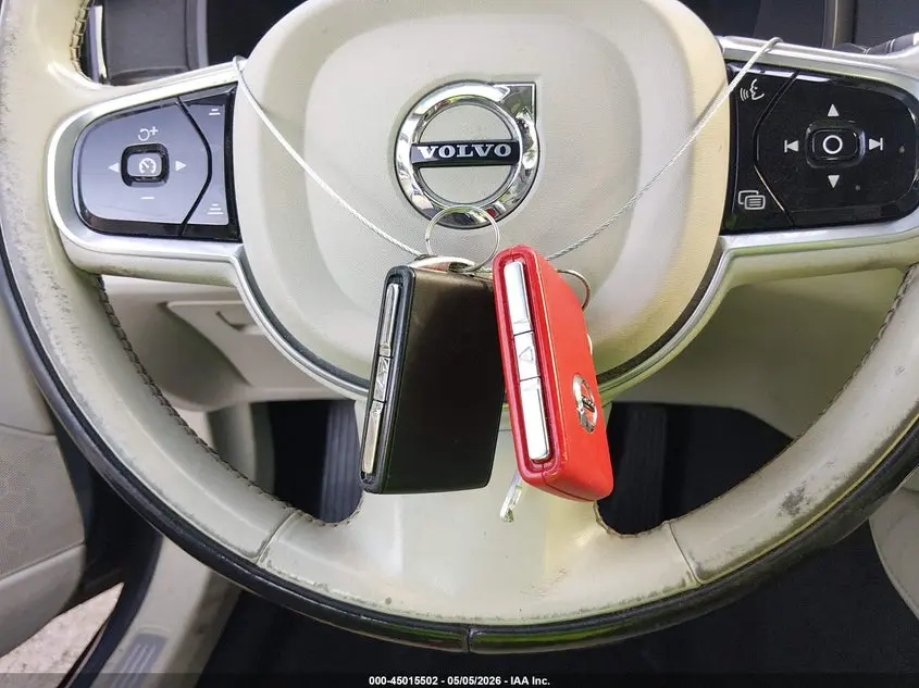 2018 VOLVO S90 T5 MOMENTUM