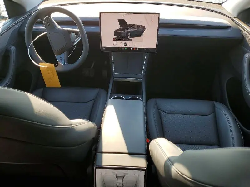 2026 TESLA MODEL Y   