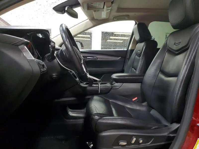 2018 CADILLAC XT5 PREMIUM LUXURY  