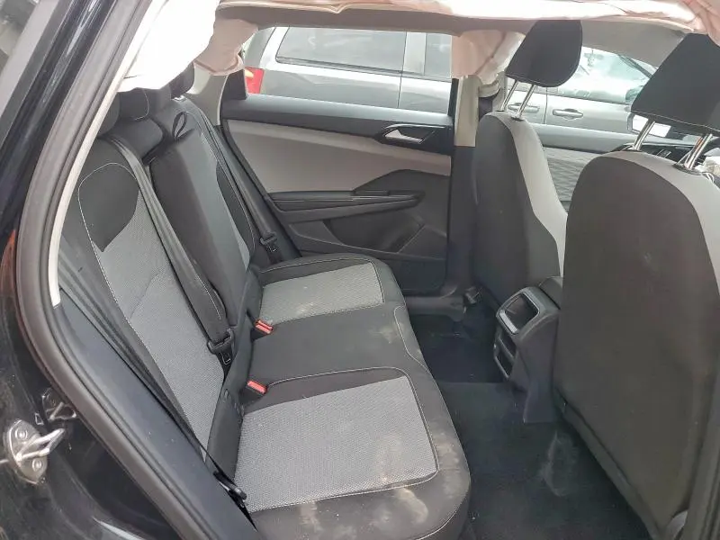 2024 VOLKSWAGEN TAOS S  