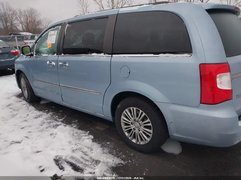 2013 CHRYSLER TOWN & COUNTRY TOURING-L