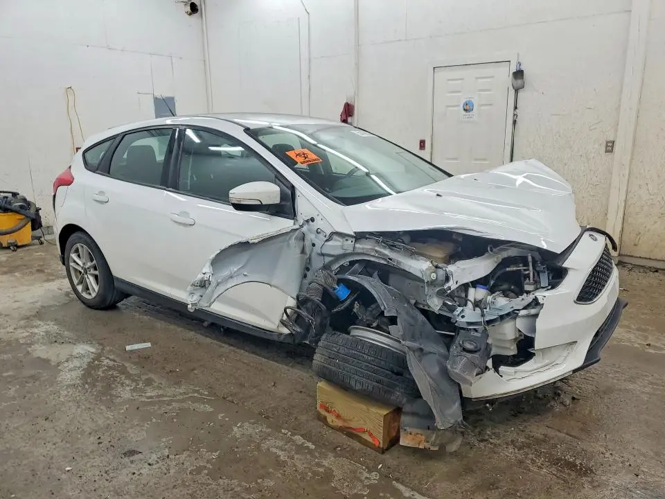 2018 FORD FOCUS SE  