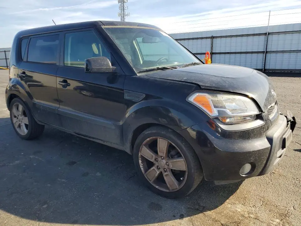 2011 KIA SOUL !  