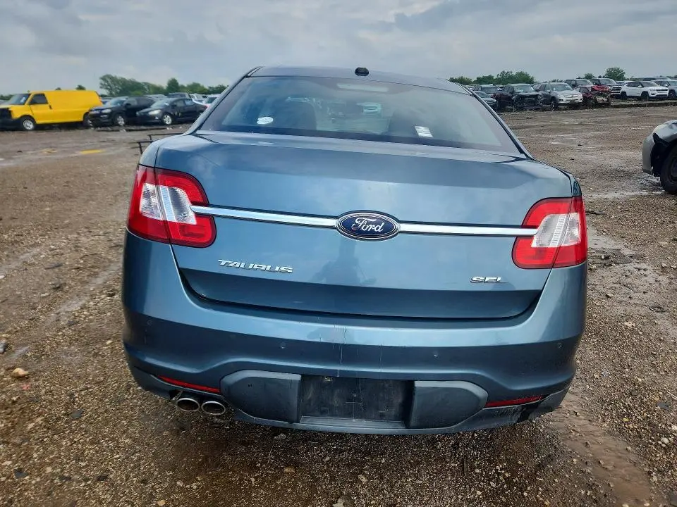 2010 FORD TAURUS SEL  