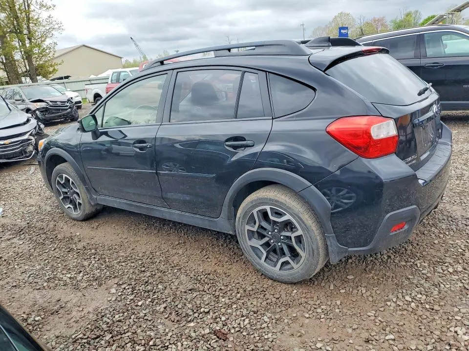 2016 SUBARU CROSSTREK LIMITED  