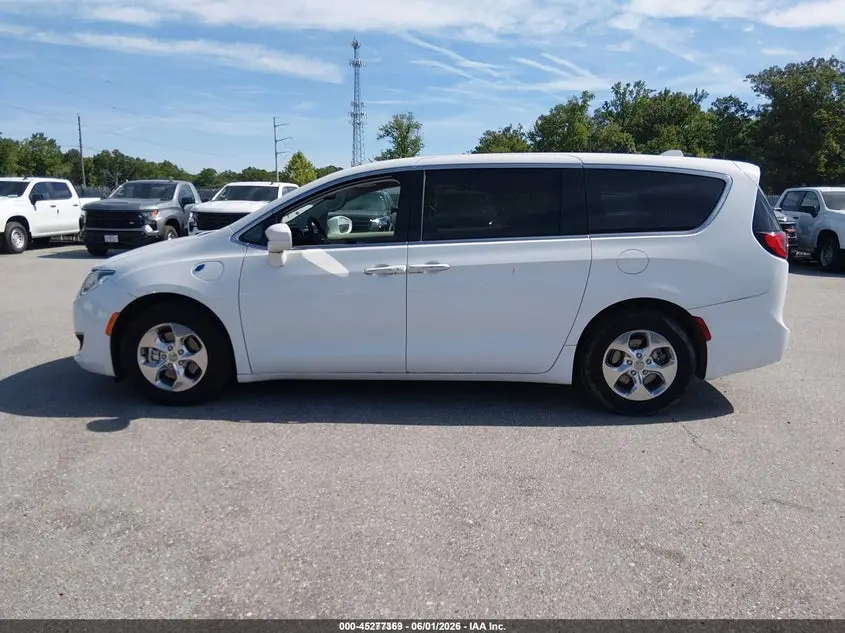 2019 CHRYSLER PACIFICA HYBRID TOURING PLUS