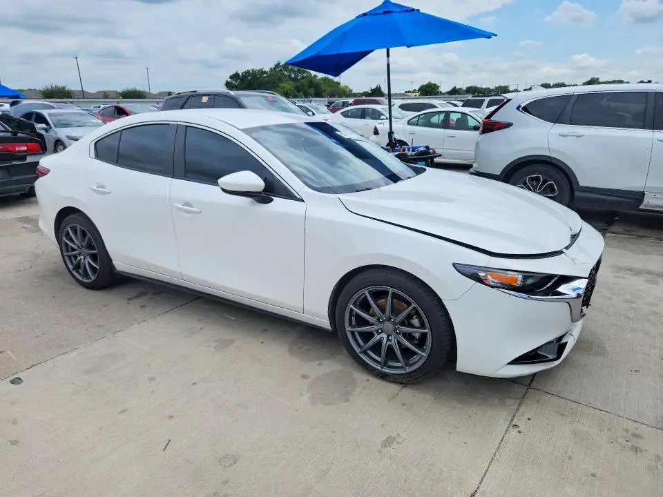 2019 MAZDA 3 SELECT  