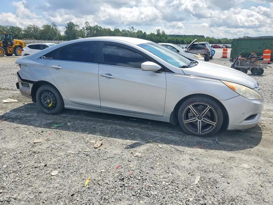 2012 HYUNDAI SONATA GLS  