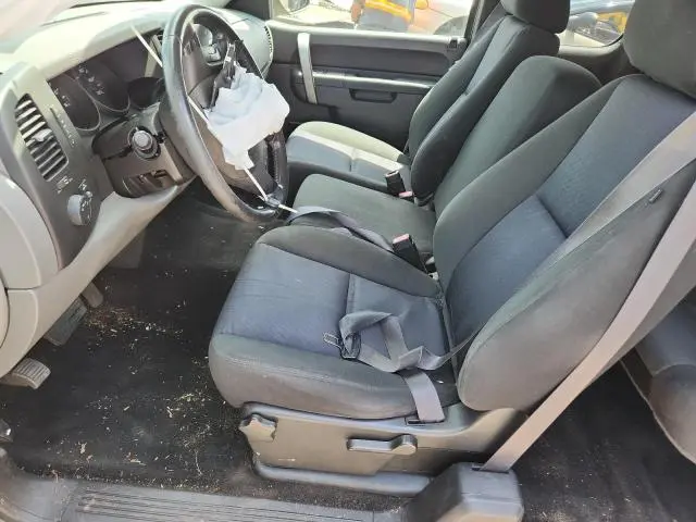 2011 CHEVROLET SILVERADO C1500 LS  
