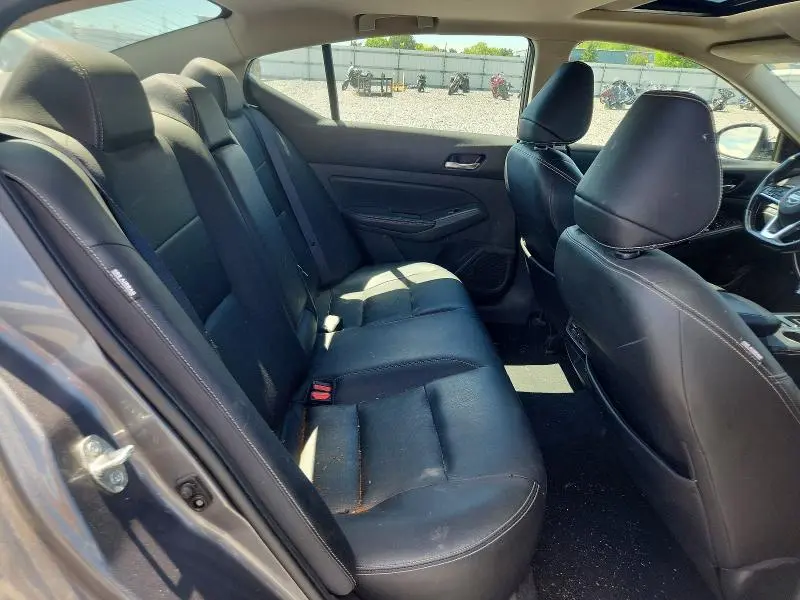 2019 NISSAN ALTIMA SL  