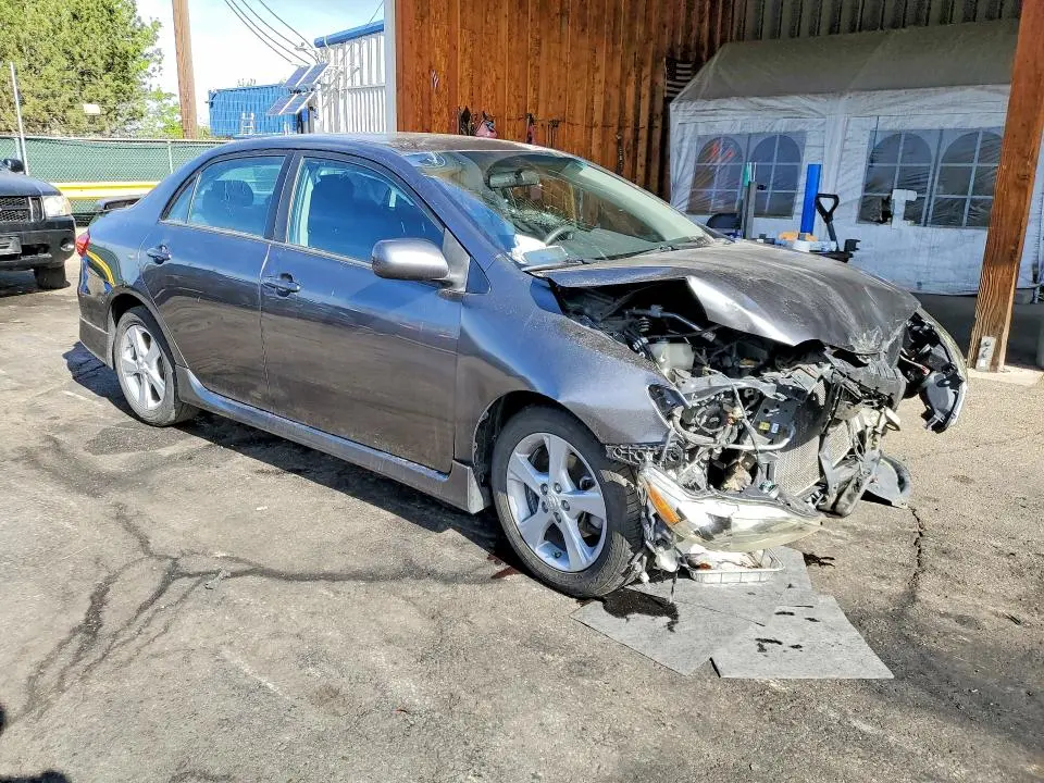 2013 TOYOTA COROLLA S  