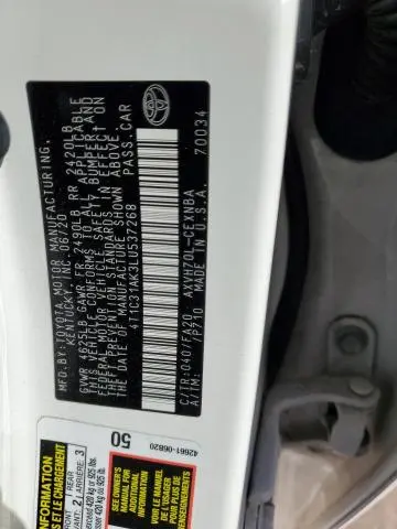 2020 TOYOTA CAMRY LE  