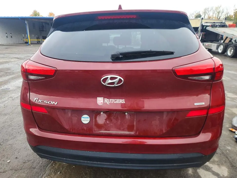 2020 HYUNDAI TUCSON SE  