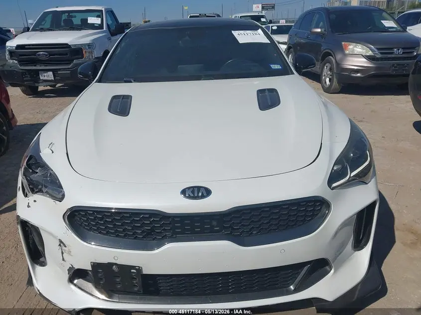 2020 KIA STINGER GT2